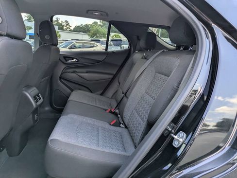 Used 2024 Chevrolet Equinox LT FWD image 15