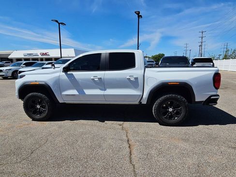 Used 2024 GMC Canyon Elevation RWD image 2