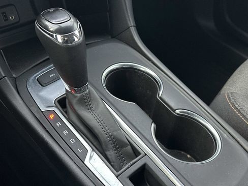 Used 2018 Chevrolet Equinox LT w/ LPO, Protection Package image 32