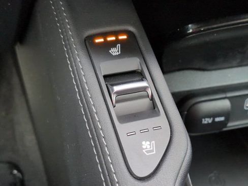 Used 2024 Kia Telluride SX w/ Towing Package FWD image 23