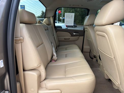 Used 2014 Chevrolet Silverado 3500 LTZ w/ LTZ Plus Package RWD image 29