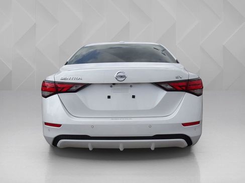 Used 2023 Nissan Sentra SV w/ All-Weather Package image 4