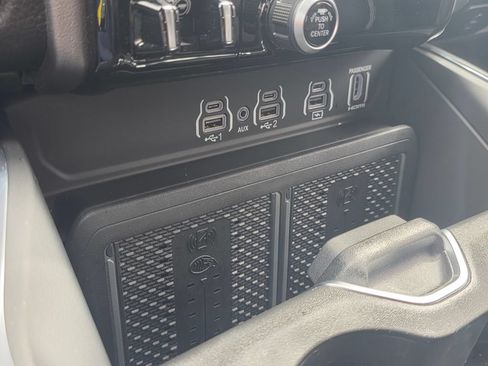 Used 2022 RAM 2500 Laramie AWD/4WD image 31