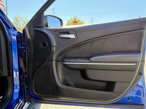 Used 2020 Dodge Charger Scat Pack image 30