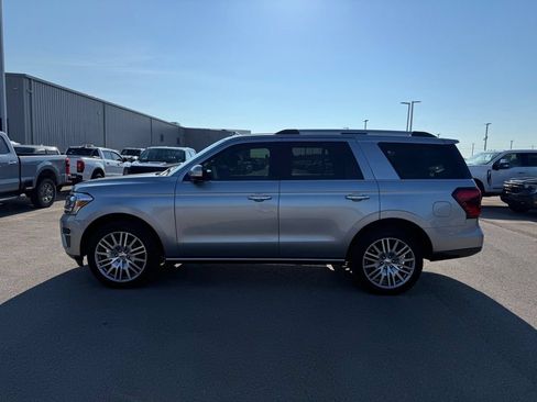 Used 2023 Ford Expedition Limited AWD/4WD image 20