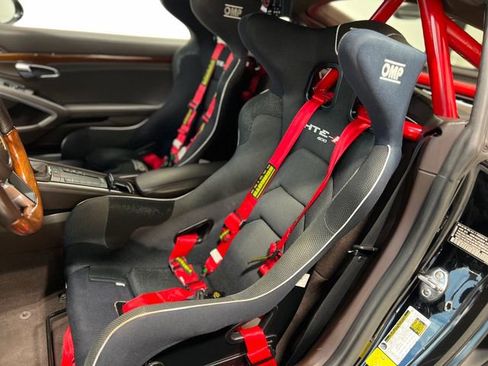 Used 2017 Porsche 718 Cayman S image 18