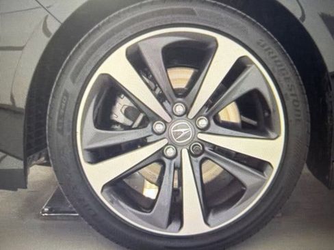 Used 2024 Acura TLX w/ Technology Package image 7