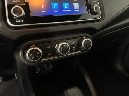 Used 2024 Nissan Versa S w/ Trunk Package image 19