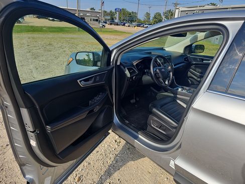 Used 2024 Ford Edge SEL AWD/4WD image 18