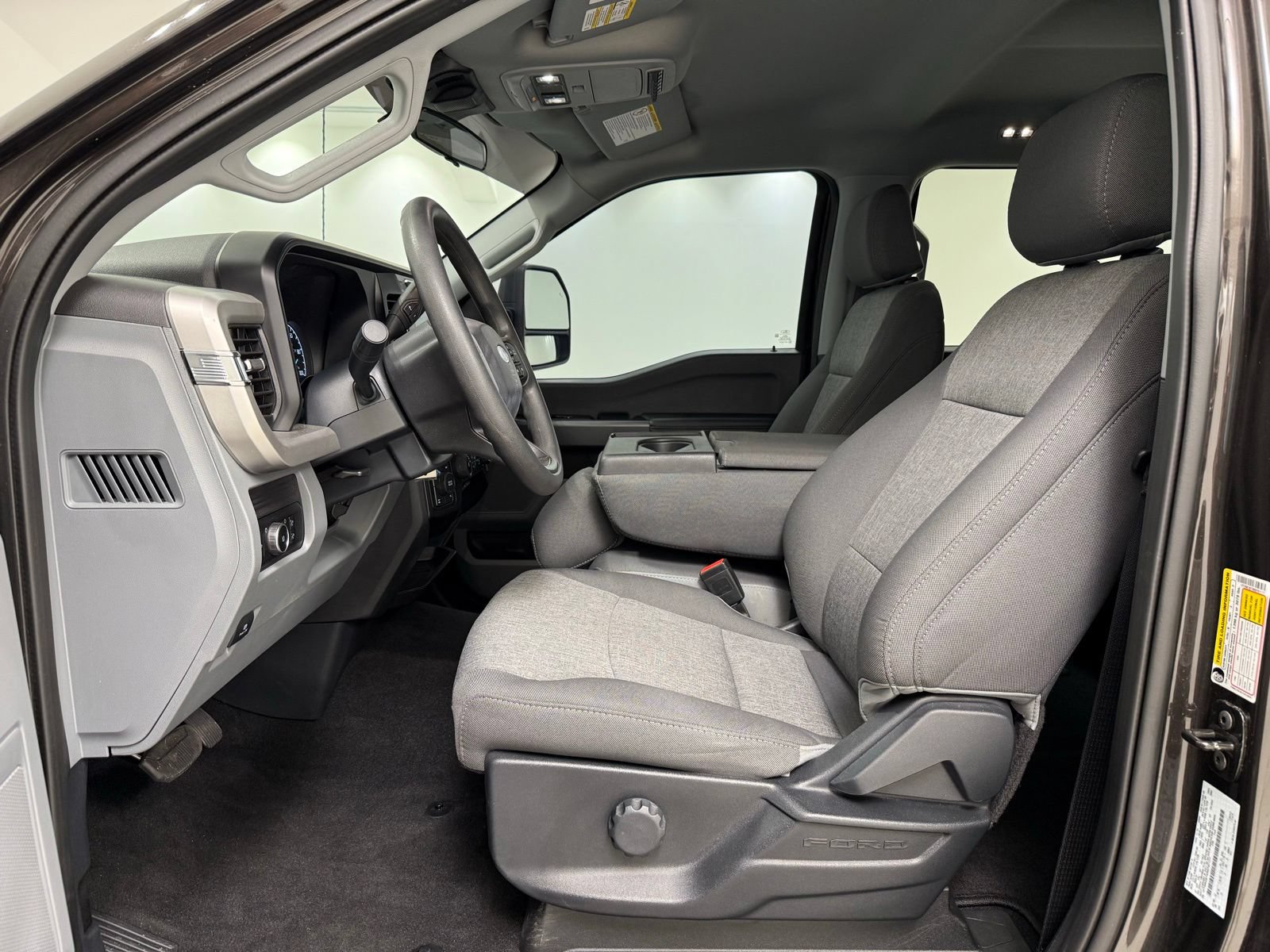 Used 2024 Ford F250 XL w/ STX Appearance Package AWD/4WD image 18