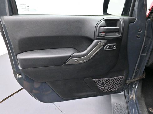 Used 2017 Jeep Wrangler Unlimited Sport w/ Quick Order Package 24S image 11