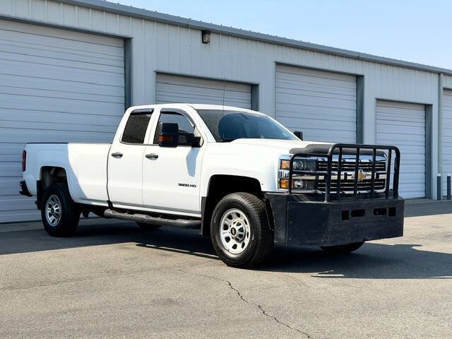 Used 2018 Chevrolet Silverado 3500 W/T w/ WT Fleet Convenience Package AWD/4WD image 4