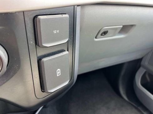 Used 2023 Ford F150 XLT AWD/4WD image 35