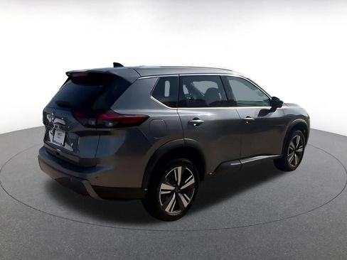 Used 2026 Nissan Rogue SL FWD image 14