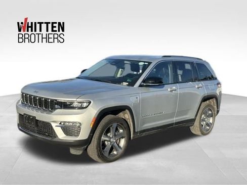 Used 2023 Jeep Grand Cherokee 4WD 4xe image 1