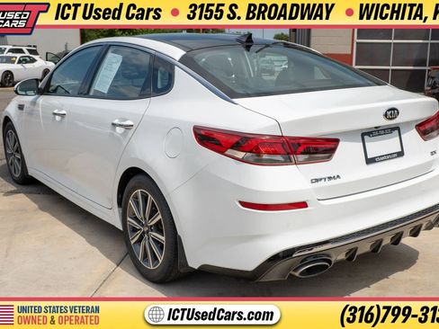 Used 2019 Kia Optima EX w/ EX Premium Package FWD image 2