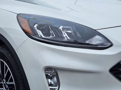 Used 2022 Ford Escape SEL w/ Class II Trailer Tow Package image 6