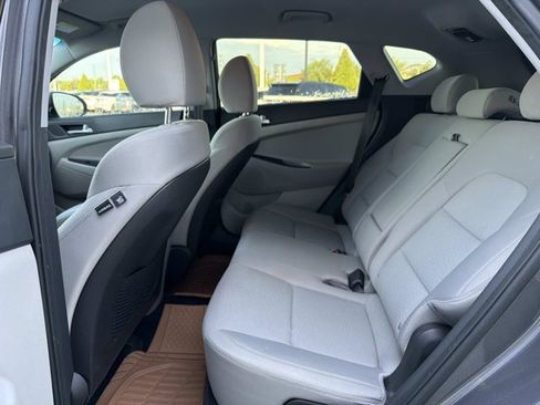 Used 2021 Hyundai Tucson Value FWD image 16