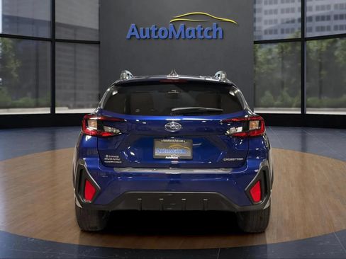 Used 2024 Subaru Crosstrek 2.0i Premium w/ Crosstrek Mirror Package AWD/4WD image 9