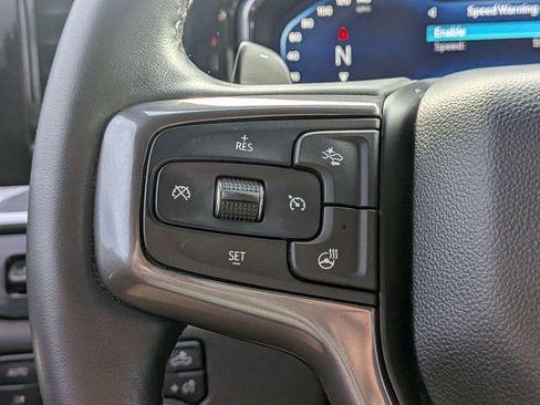 Used 2024 Chevrolet Silverado 1500 High Country w/ Technology Package AWD/4WD image 31