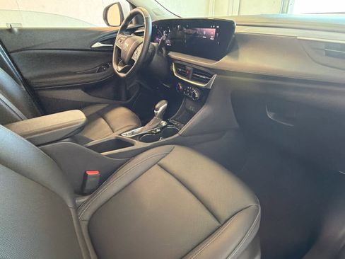 Used 2024 Buick Encore GX Sport Touring w/ Comfort Package image 25
