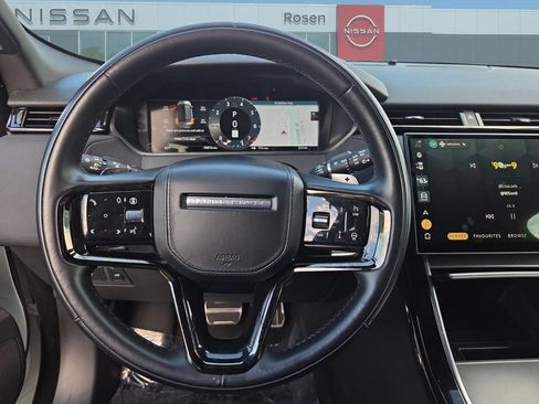 Used 2025 Land Rover Range Rover Velar Dynamic SE AWD/4WD image 18