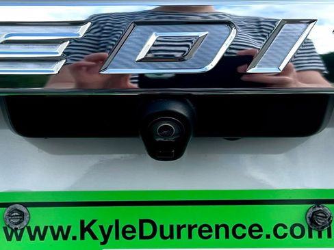 Used 2021 Ford Expedition Limited image 6