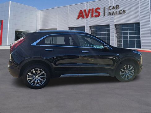 Used 2023 Cadillac XT4 Premium Luxury image 7
