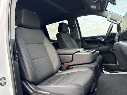 Certified 2023 Chevrolet Silverado 1500 LT AWD/4WD image 23