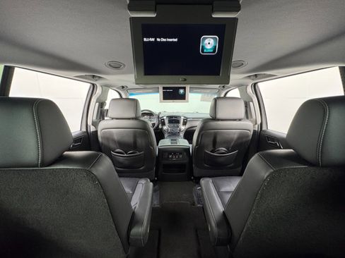 Used 2015 Chevrolet Suburban LTZ image 38