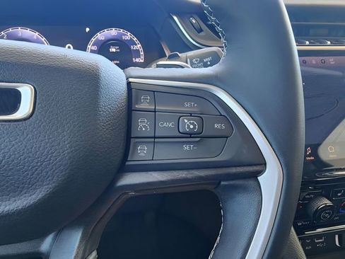 Used 2022 Jeep Grand Cherokee L Limited w/ Luxury Tech Group II image 31