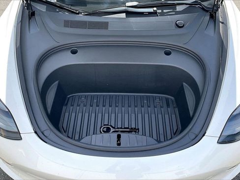 Used 2022 Tesla Model 3 Long Range image 39