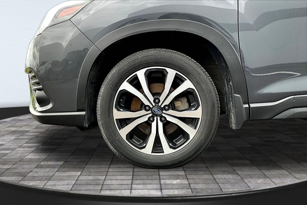 Certified 2024 Subaru Forester Limited AWD/4WD image 35