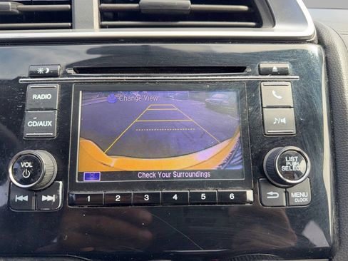 Used 2015 Honda Fit LX image 31