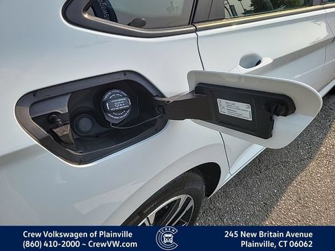 Certified 2023 Volkswagen Jetta Sport FWD image 35