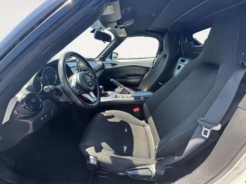 Used 2016 MAZDA MX-5 Miata Club w/ Brembo/BBS Package RWD image 7