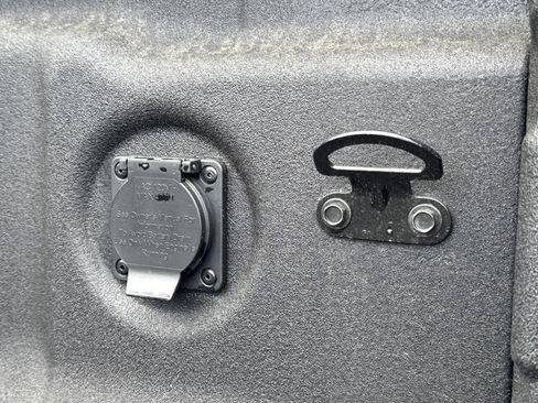 New 2026 Nissan Frontier PRO-4X AWD/4WD image 9