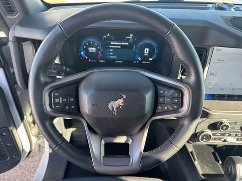 Used 2025 Ford Bronco Big Bend AWD/4WD image 17