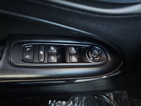 Used 2021 Jeep Compass Latitude w/ Convenience Group image 28