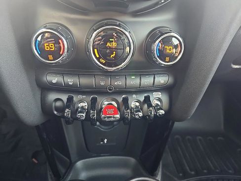 Used 2023 MINI Cooper S image 26