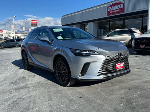 Used 2025 Lexus RX 350 Premium image 2