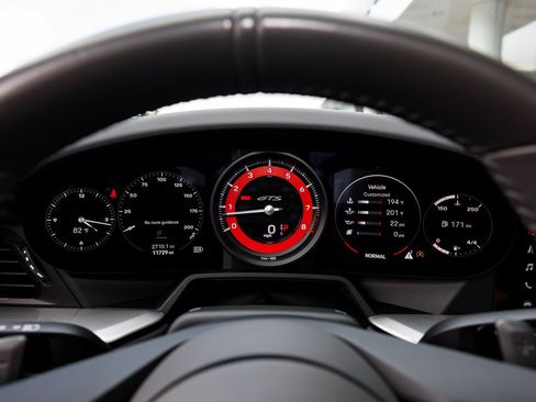 Used 2022 Porsche 911 Carrera GTS RWD image 38