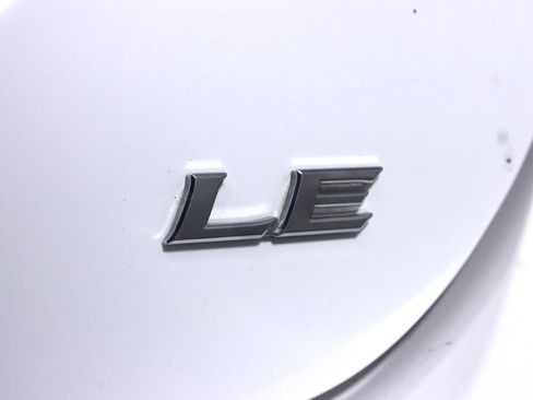 Used 2023 Toyota Camry LE FWD image 32