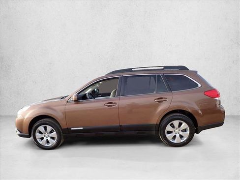 Used 2012 Subaru Outback 2.5i Premium image 2