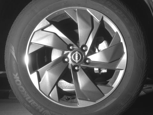 Used 2025 Nissan Rogue SV image 13