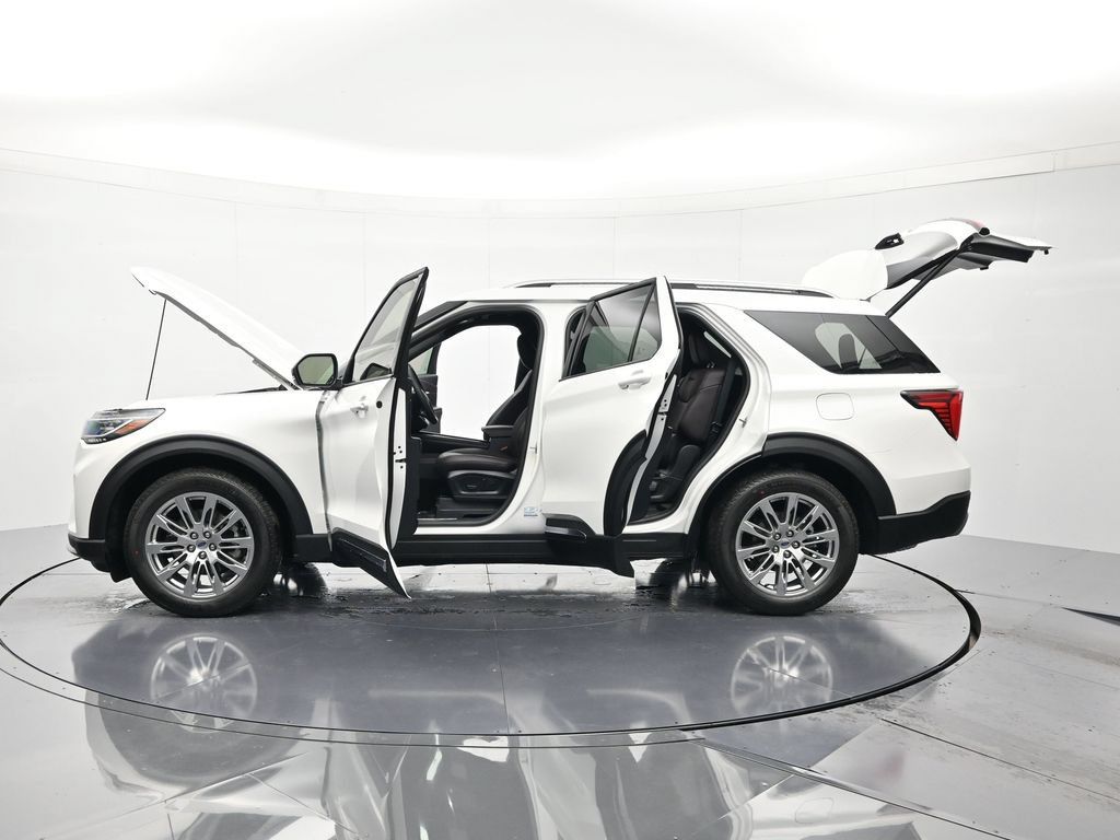 New 2026 Ford Explorer Platinum RWD image 47