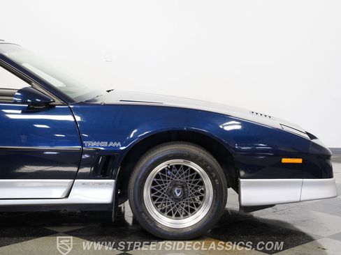Used 1987 Pontiac Firebird Trans Am RWD image 31
