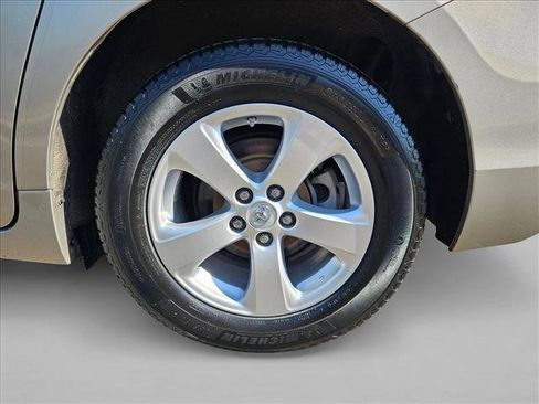 Used 2017 Toyota Sienna LE FWD image 9
