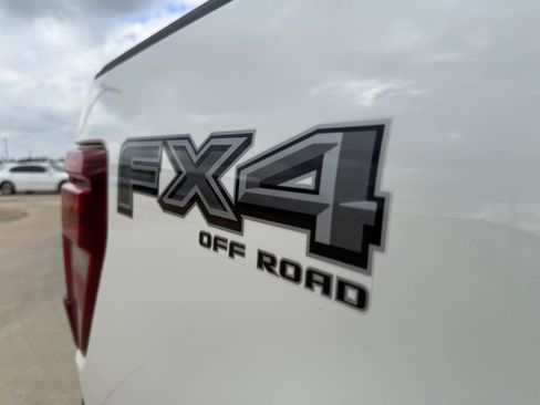 Used 2025 Ford F150 King Ranch w/ FX4 Off-Road Package image 12