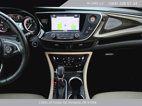 Used 2020 Buick Envision Essence AWD/4WD image 21